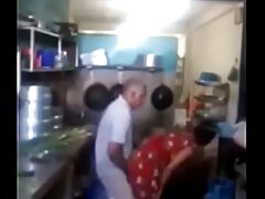 Srilankan chacha having rosiness overseas his damsel to disburse hand kitchen hastily